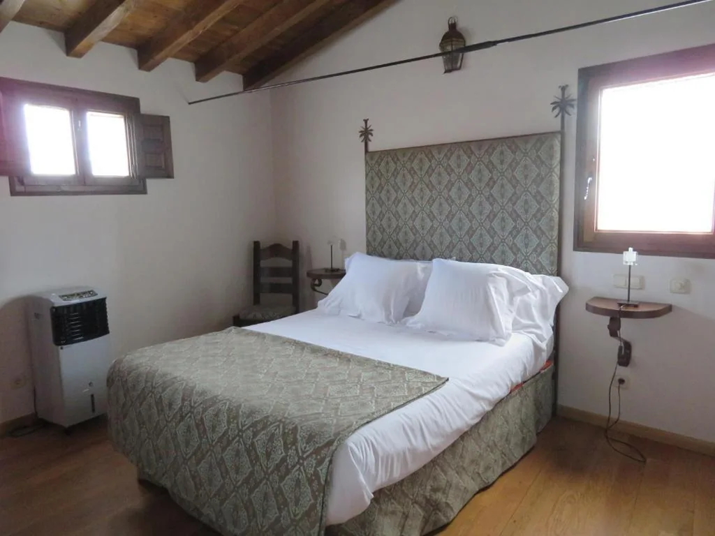Habitación Familiar — Palacio Rejadorada
