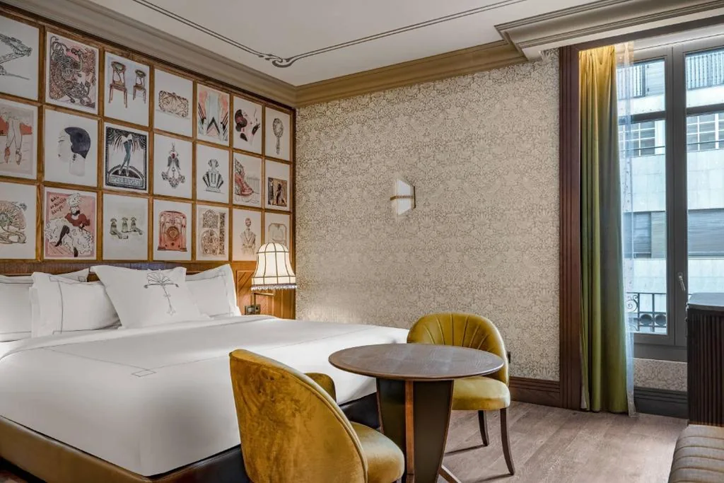 Standaardkamer met uitzicht op de stad – extra groot bed — Palacio Santa Clara, Autograph Collection