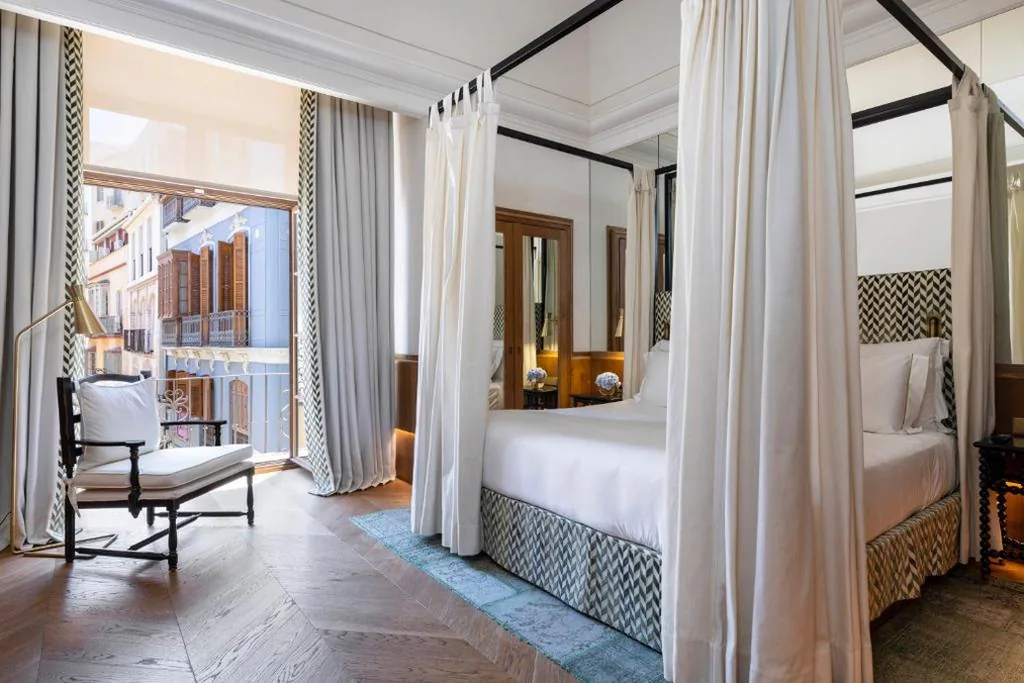 Suite Junior Palacio — Palacio Solecio, a Small Luxury Hotel of the World