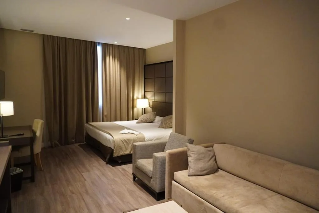 Junior Suite — Palacio Valderrabanos