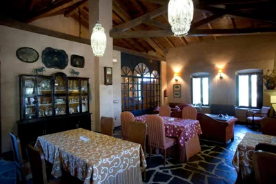 Palacio Viejo de Las Corchuelas — foto 2