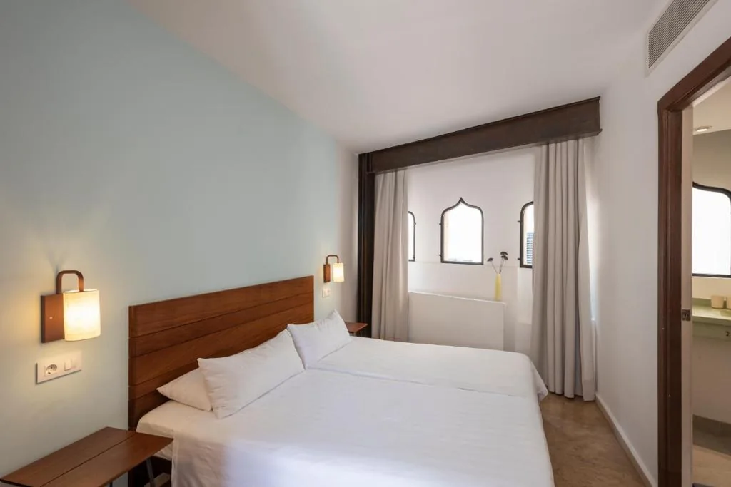 Superior-Doppelzimmer mit Terrasse — Palau Sa Font