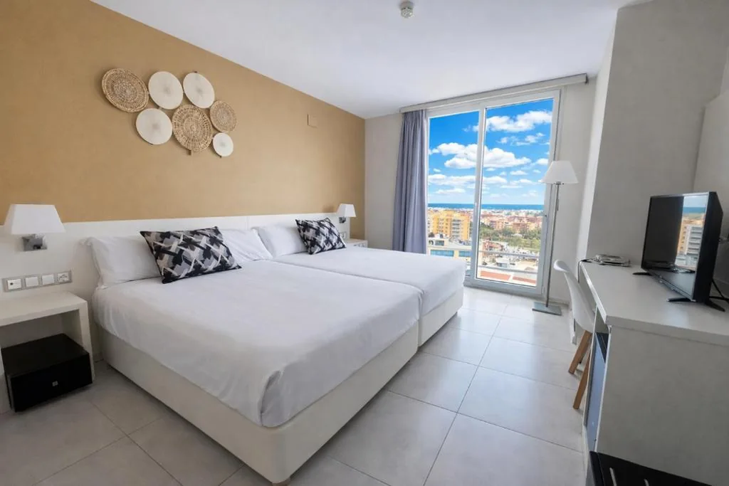 Camera Deluxe — Palladium Hotel Peñiscola