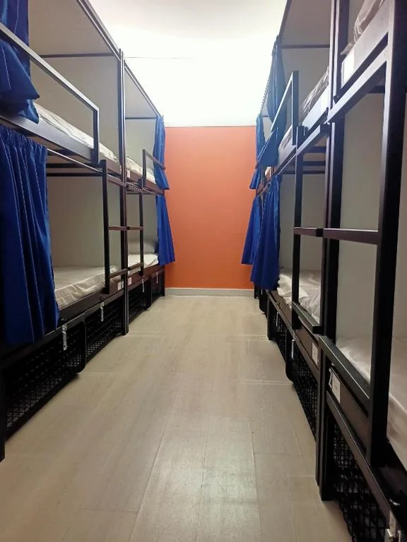 Bed in gemengde slaapzaal met 10 bedden — Palma Port Hostel - Albergue Juvenil