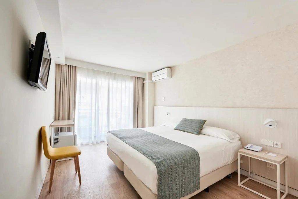 Quarto Duplo - 1 ou 2 camas — Palmasol