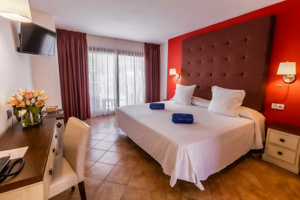 Superior-Zimmer – 1 großes Bett — Paloma Blanca Boutique Hotel