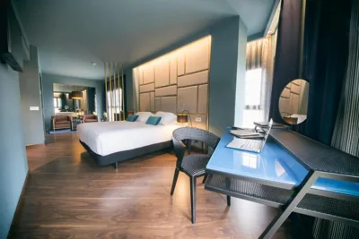 Pamplona Catedral Hotel — Foto 4