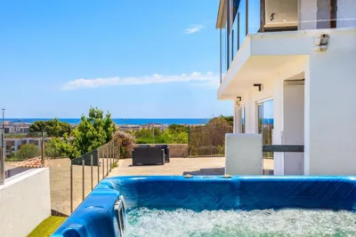 PANORAMIC VILLA - Only Families — photo 3