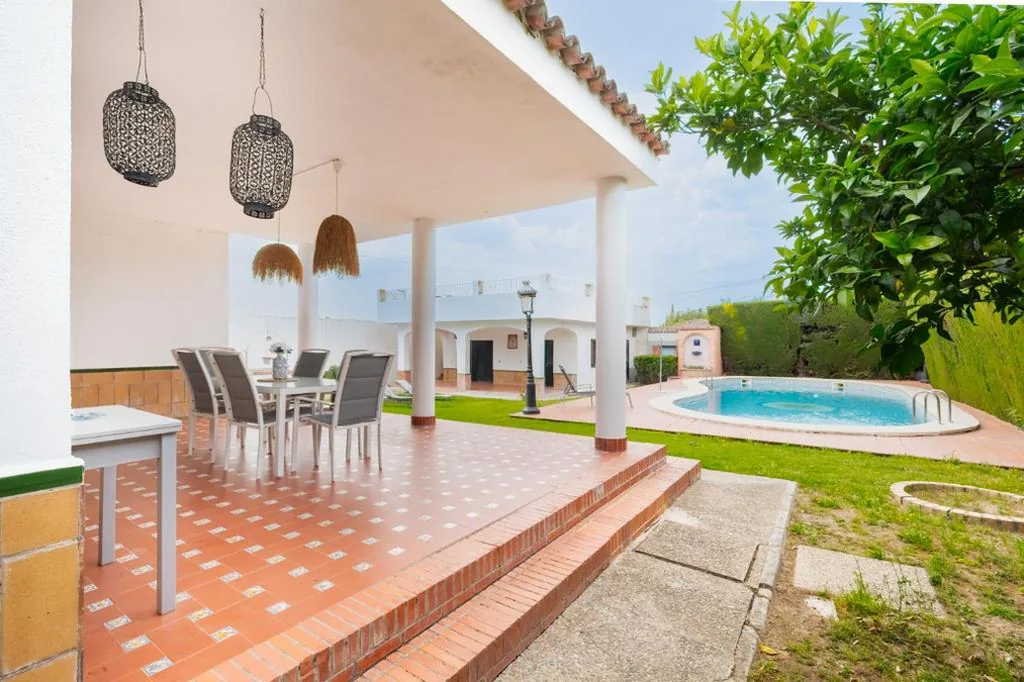 Moradia — Panther Home Casa Colonial II Villa con Piscina Privada