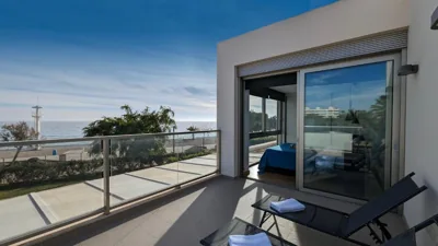 PARADISE beachfront luxury villa — foto 3