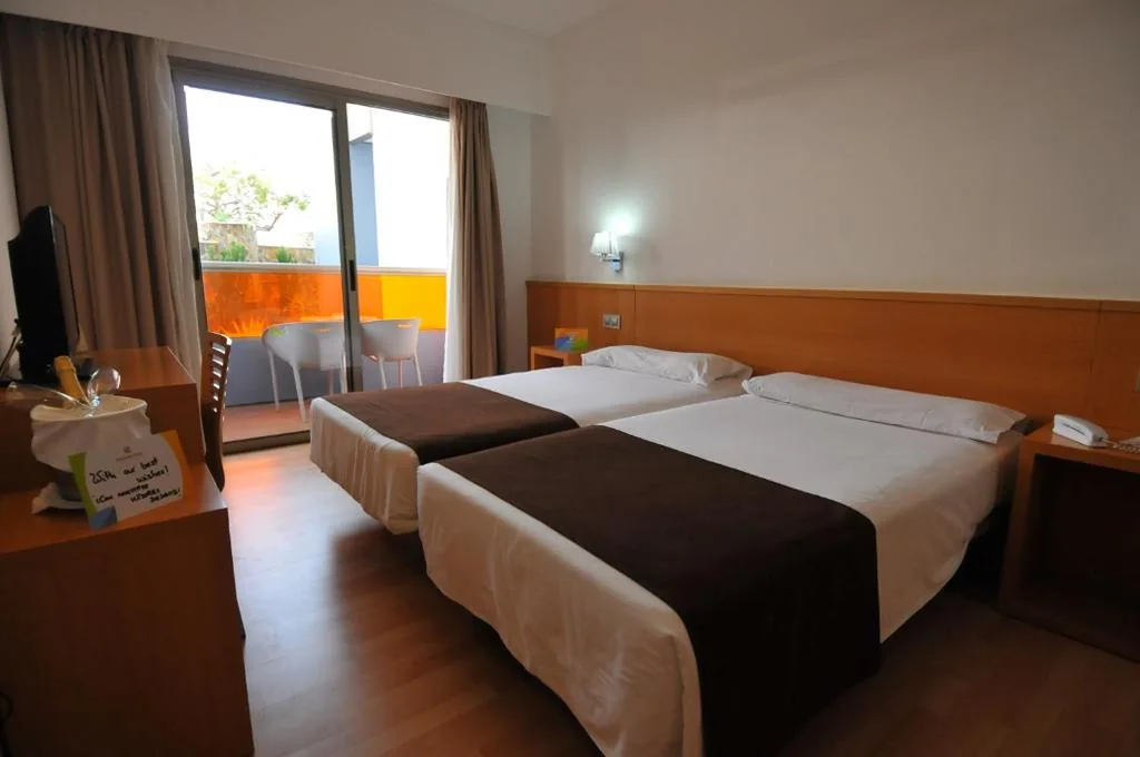Premium家庭客房（2位成人+1名儿童） — Paradise Park Fun Lifestyle Hotel