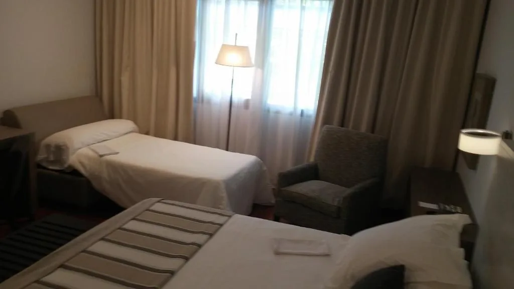 Standard-Doppelzimmer (3 Erwachsene) — Parador de Antequera