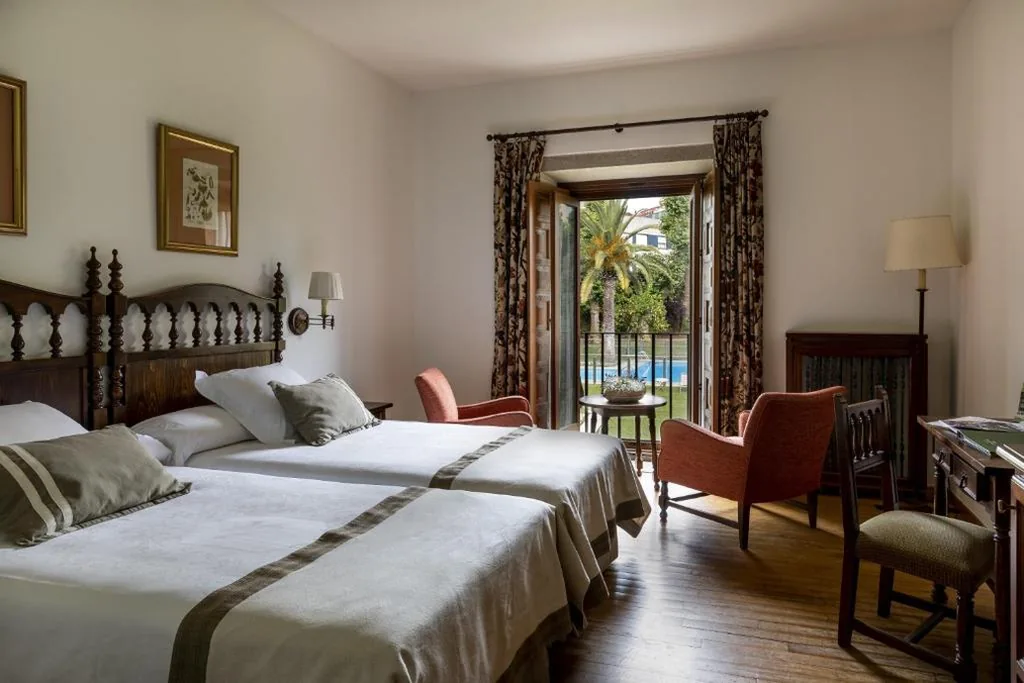 Quarto Duplo Standard — Parador de Cambados