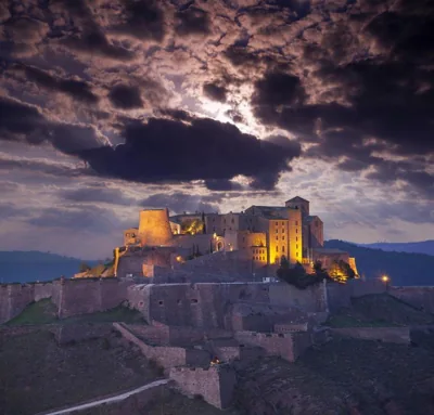 Parador de Cardona — 照片 11