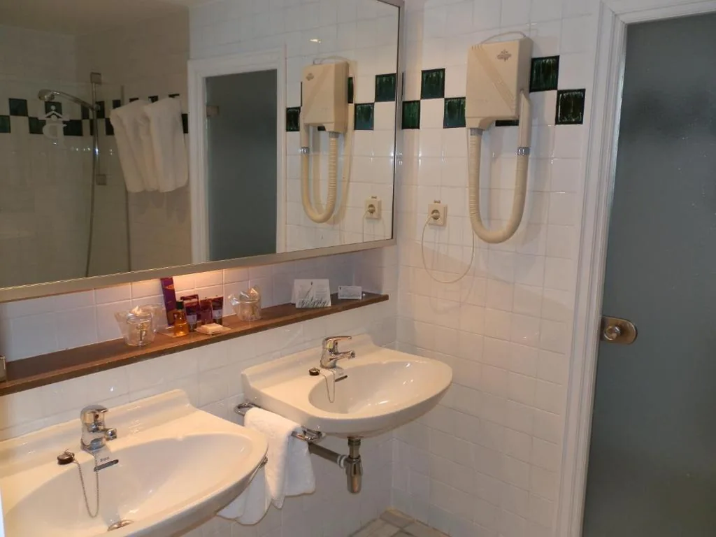 Habitación Doble Básica — Parador de Cervera de Pisuerga