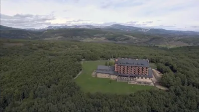 Parador de Cervera de Pisuerga — foto 8