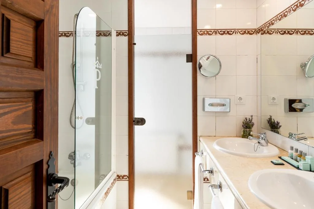 Camera doppia Standard (2 adulti + 1 bambino) — Parador de Cuenca