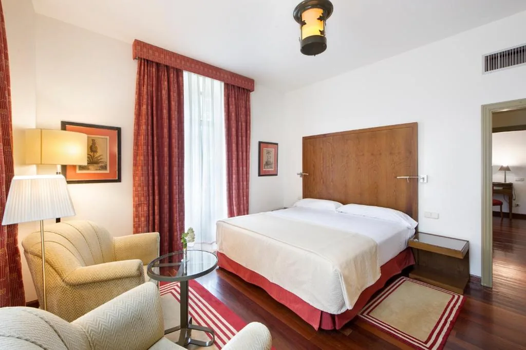 Suite Junior — Parador de Limpias