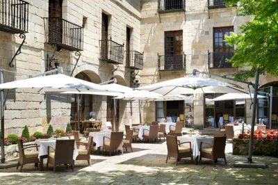 Parador de Santillana Gil Blas — Foto 11