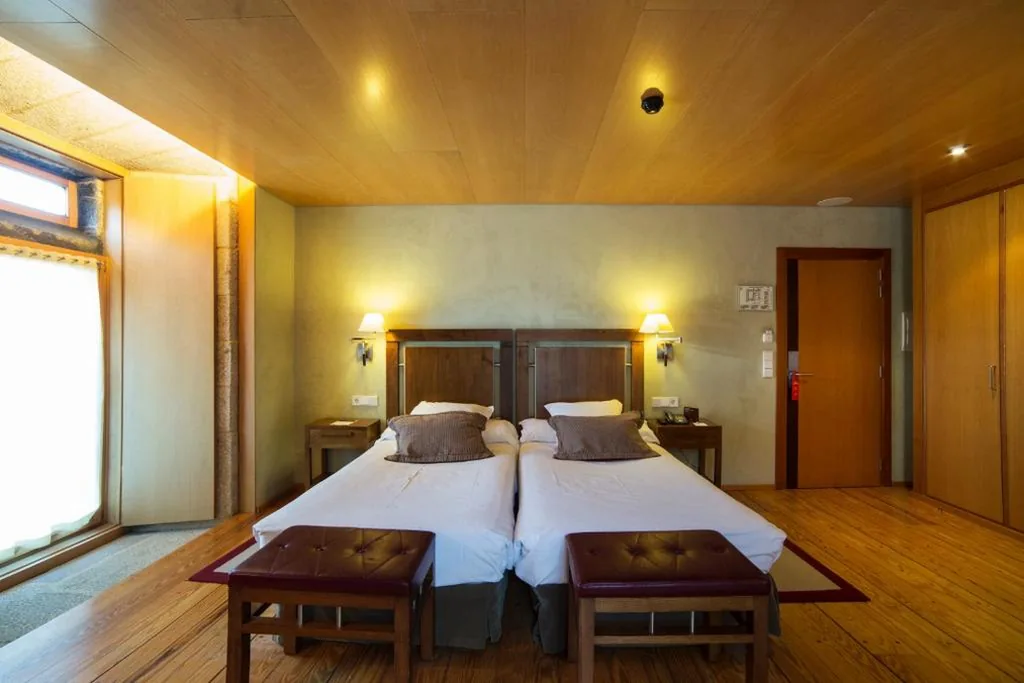 Standard-Doppelzimmer — Parador de Santo Estevo