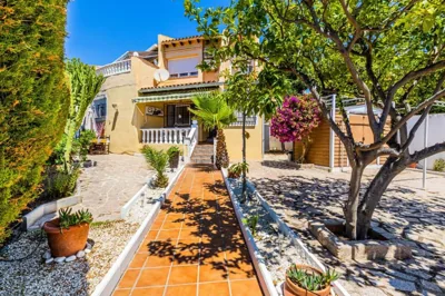 Paraíso Familiar en Marisol Park Bungalow con Piscina, Tenis y Parking — 写真 7