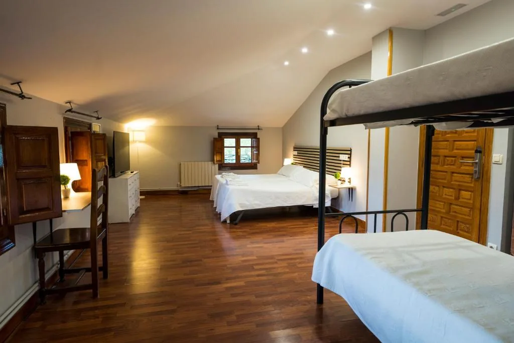 Paratene Ostatu Habitaciones