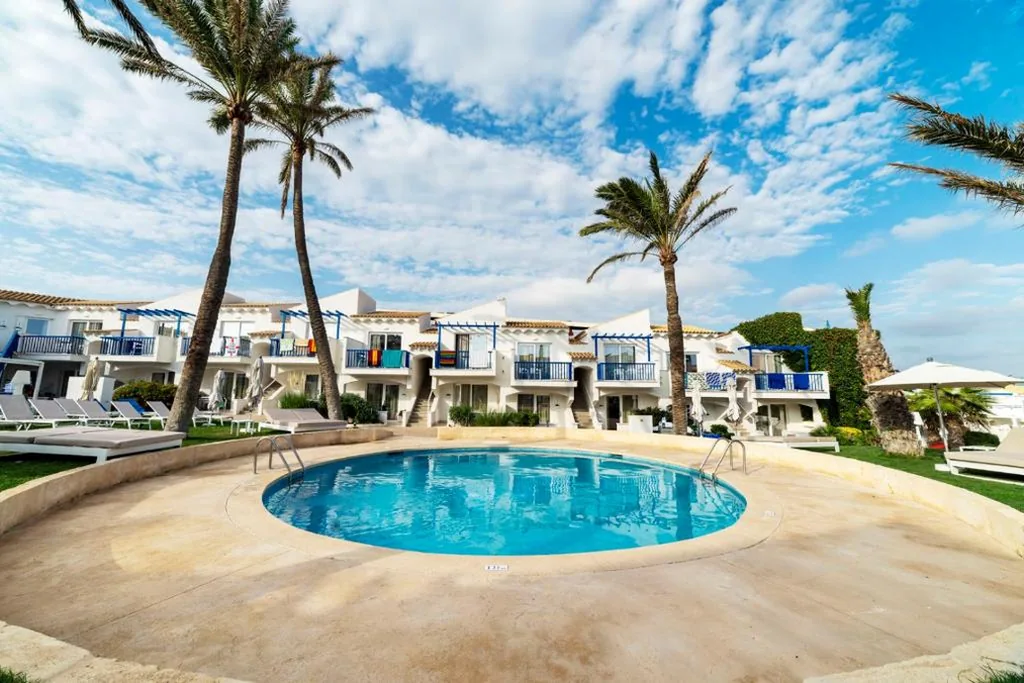 Parque Nereida Suites Hotel