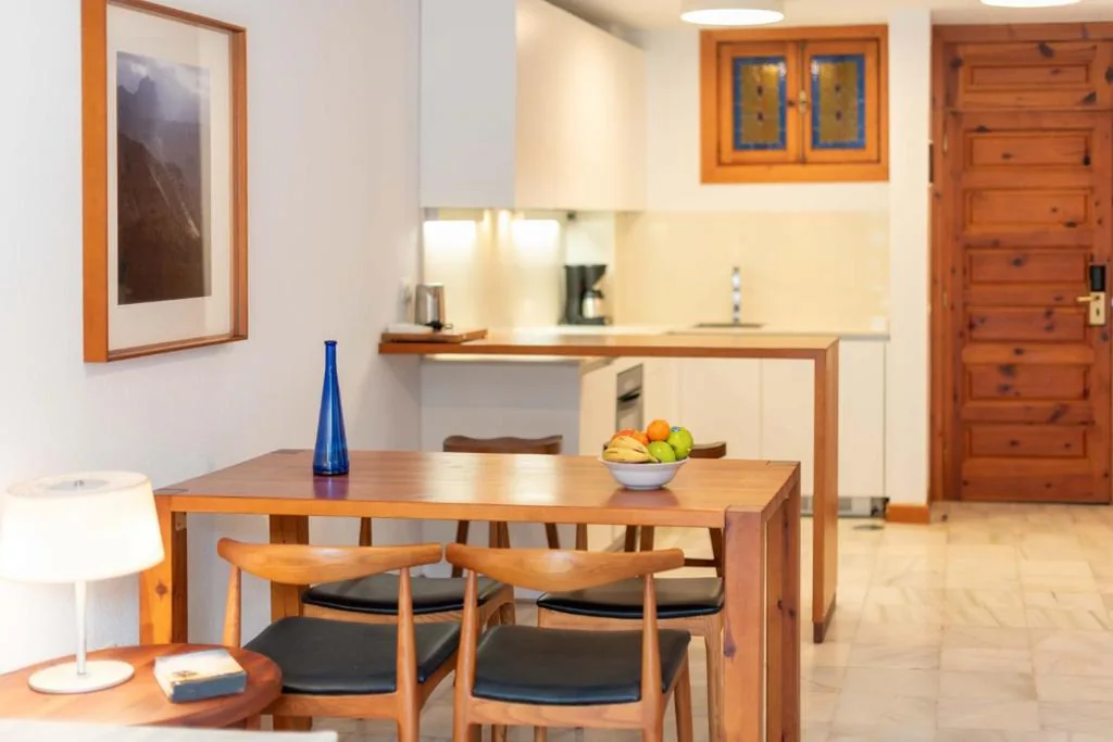 Superior-Apartment mit 1 Schlafzimmer und Stadtblick — Parque Santiago III Official