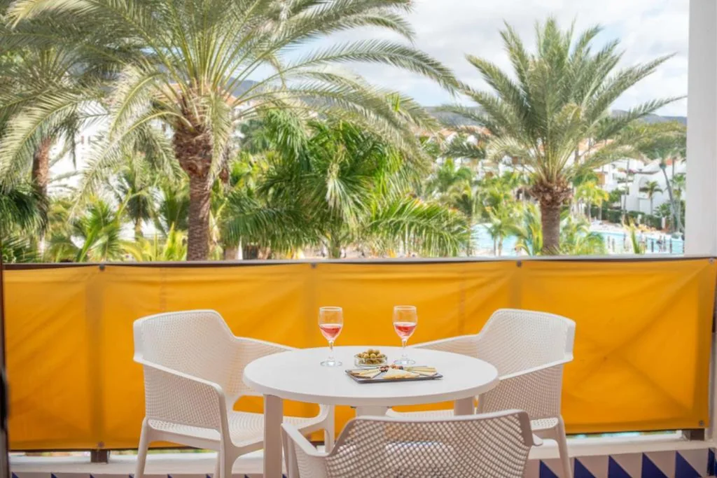 Superior-Apartment mit 1 Schlafzimmer und Gartenblick — Parque Santiago III Official