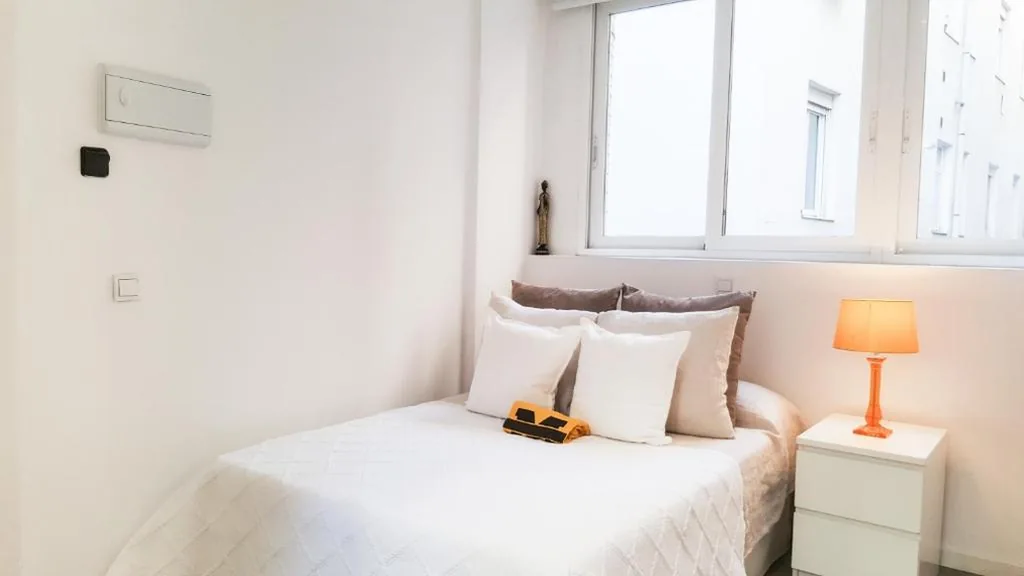 Habitación Doble Deluxe — Password to Madrid Plaza España