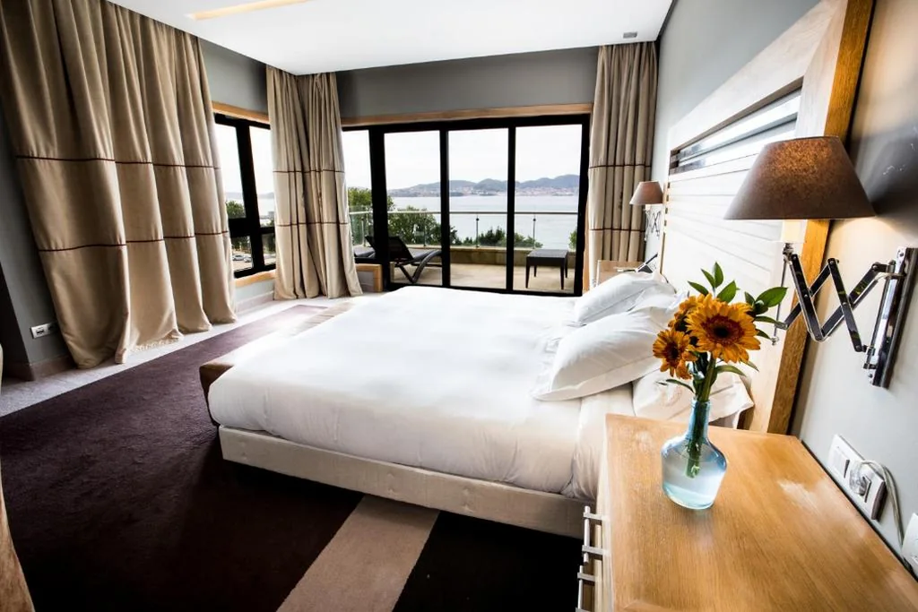 Suite — Pazo Los Escudos Hotel Spa & Resort