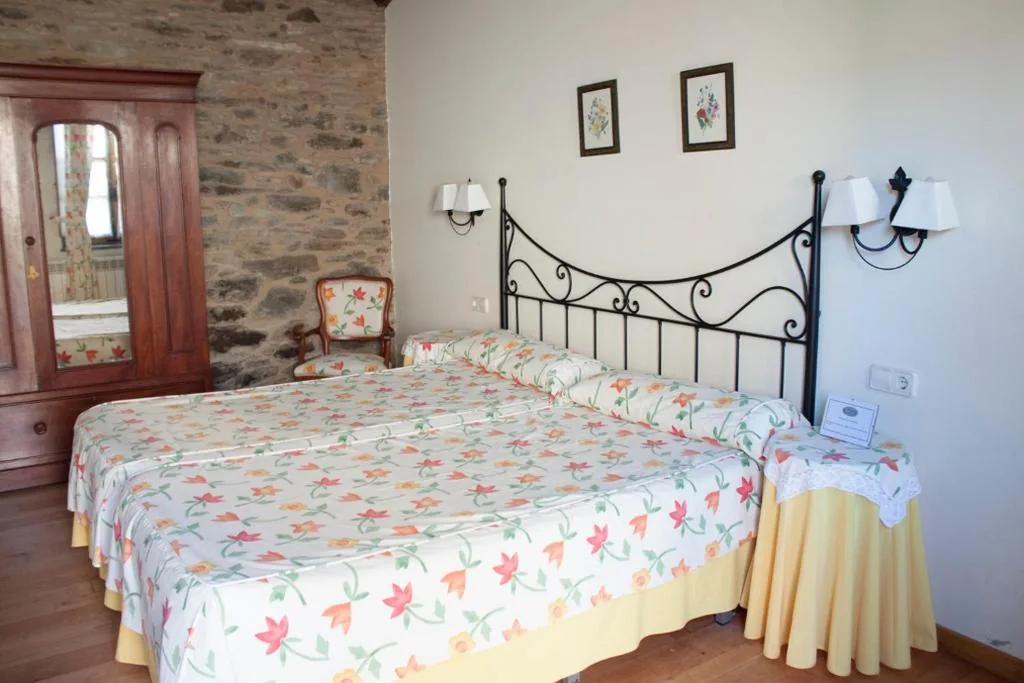 经典双人间 - 1张或2张床 — Pazo Santa María