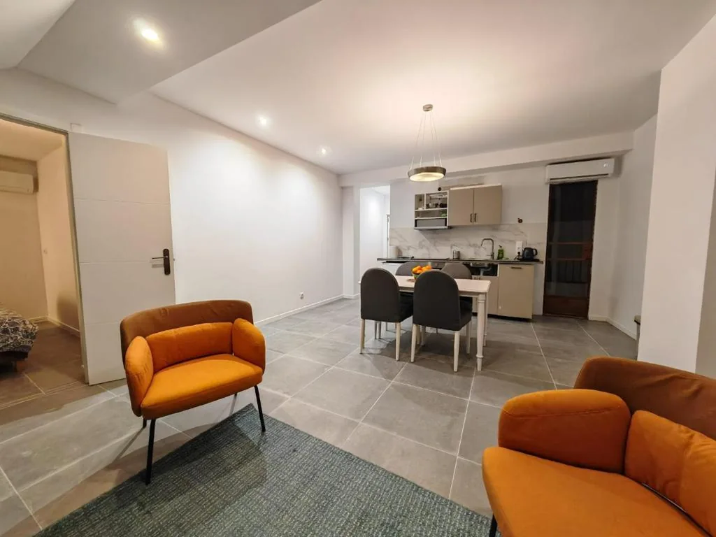 Apartment — Pego CC