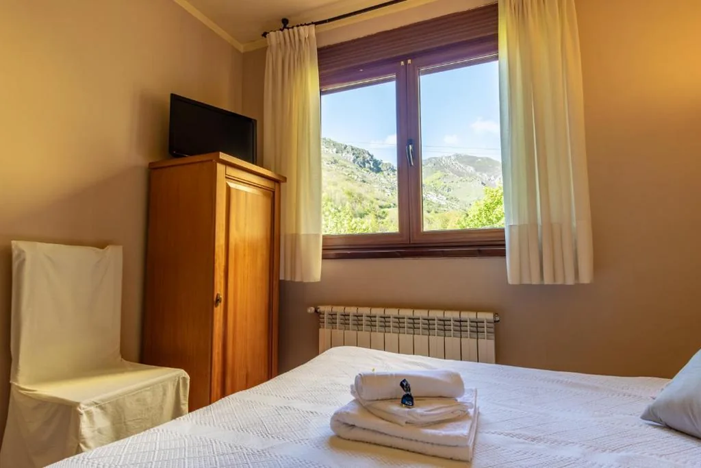 Single Room — Peña Pandos 2 Estrellas