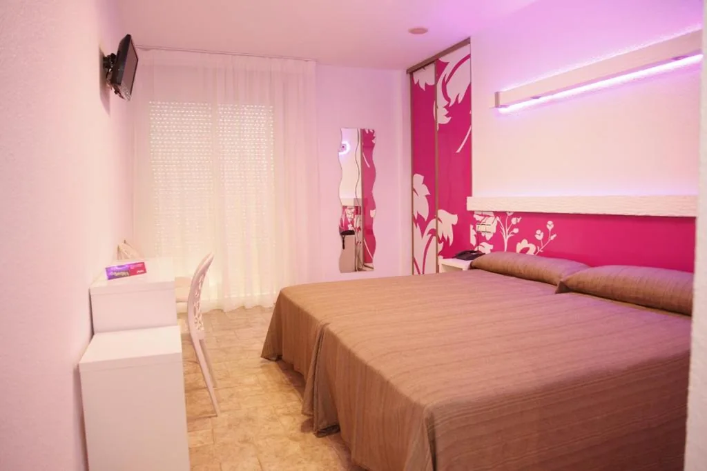 Doppelzimmer mit 2 Betten — Pension Agadir