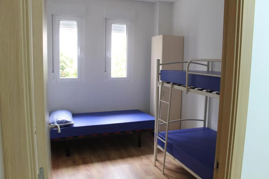 Shared Room (4 Adults) — Pensión-Albergue Puente Ribeira
