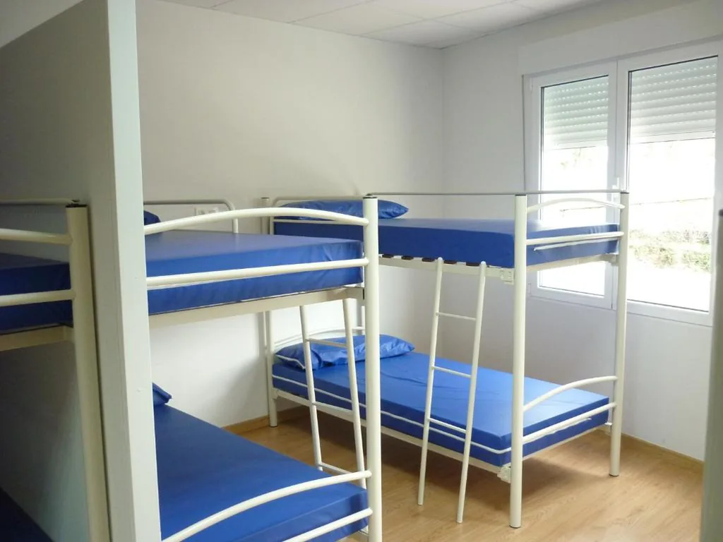 Pensión-Albergue Puente Ribeira