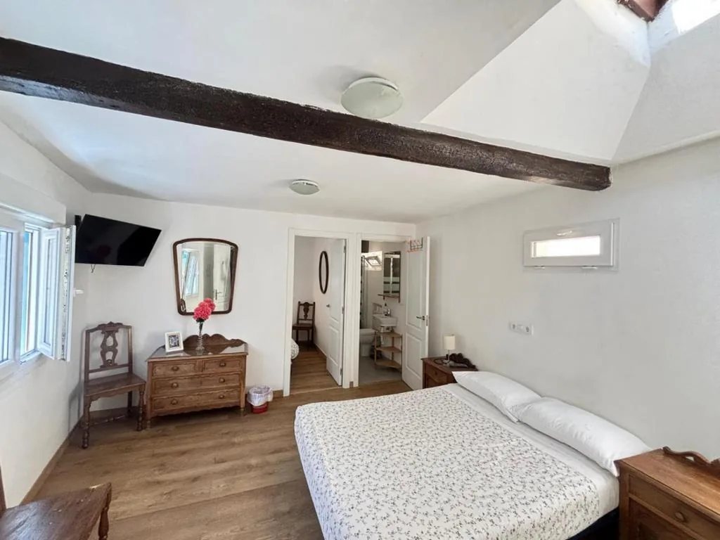 Habitación Doble - 1 o 2 camas — Pension Alver- EL Refugio del Artista