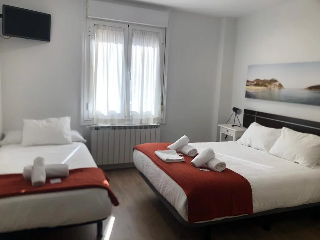 Quarto Triplo — Pensión Amara