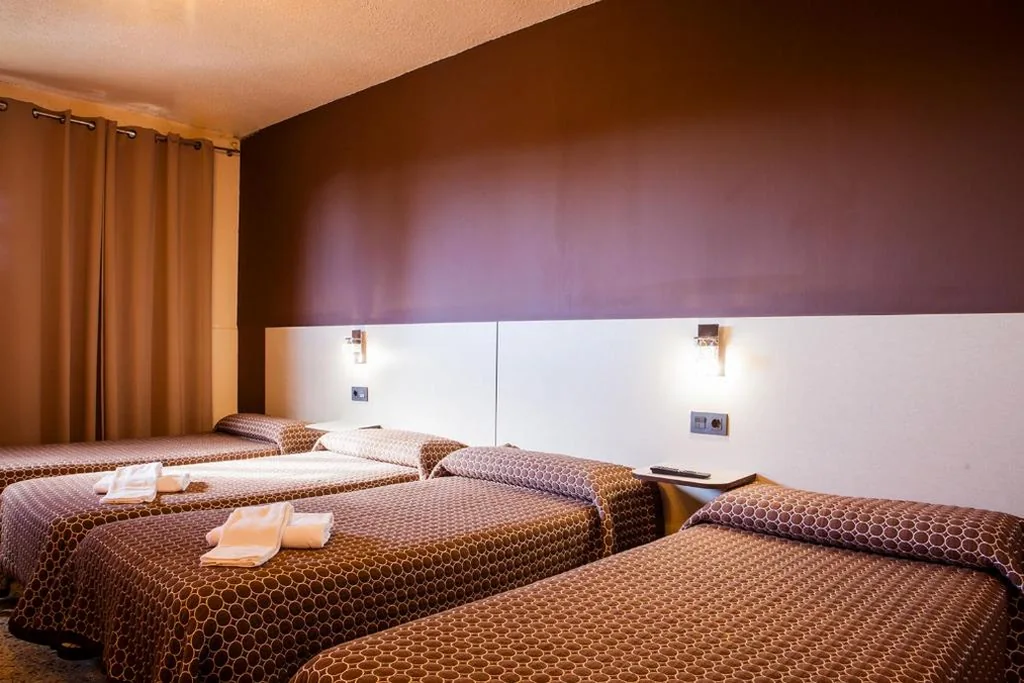 Vierbettzimmer — Pensión Ametzagaña