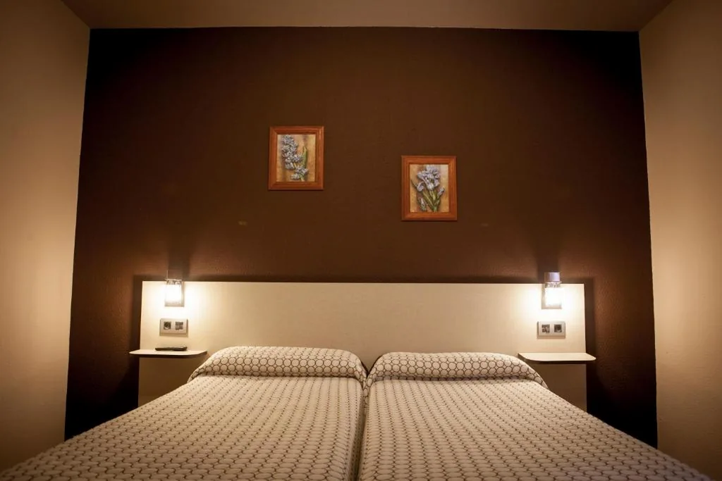 Doppelzimmer mit 2 Betten — Pensión Ametzagaña