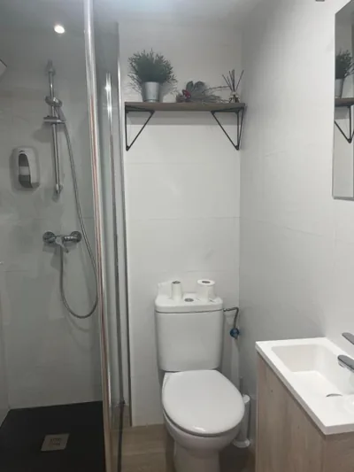 Pension Angelines, Sneuu Hostel Santander — foto 8