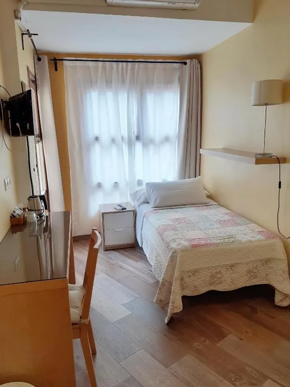 Habitación Individual — Pension Arena Alicante