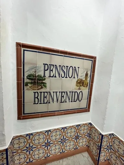 Pensión Bienvenido — Foto 12
