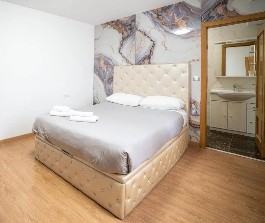 Quarto Familiar — Pension Brava