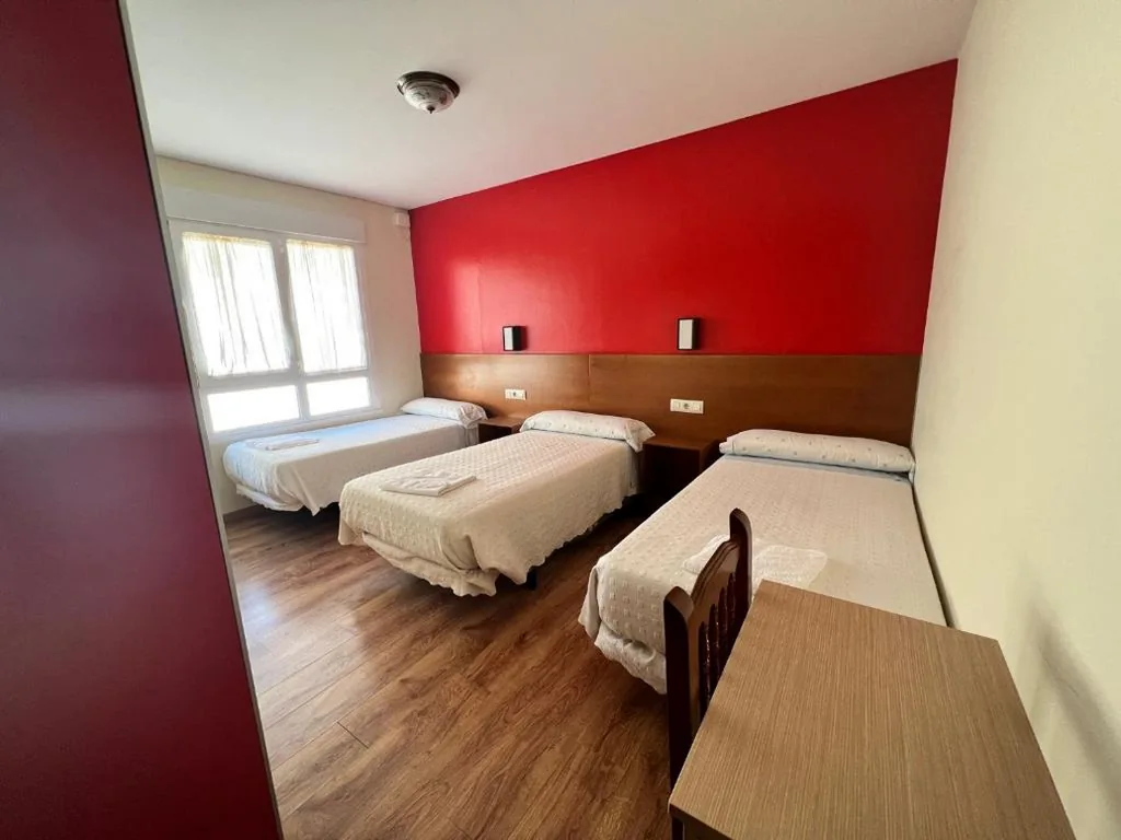 Dreibettzimmer — Pensión Carballeira