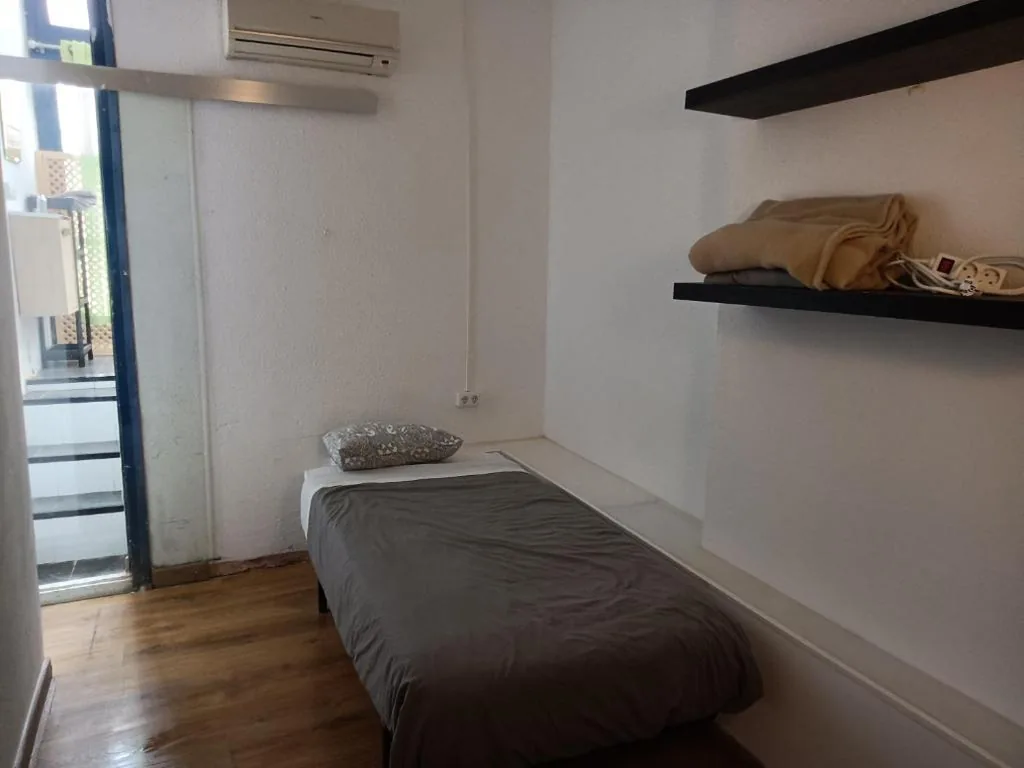 Camera singola con bagno privato — Pension Casa De Barca