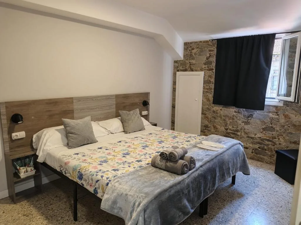 Camera doppia Standard con bagno in comune — Pensión Casa Douro