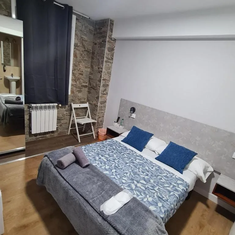 Camera singola con bagno privato — Pensión Casa Douro