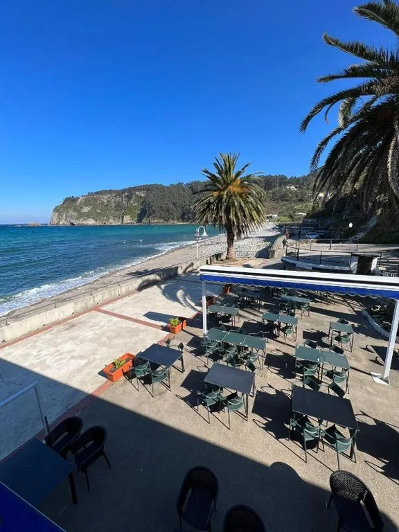 Camera matrimoniale con vista laterale sul mare - 2 letti — Pensión Casa Miguel